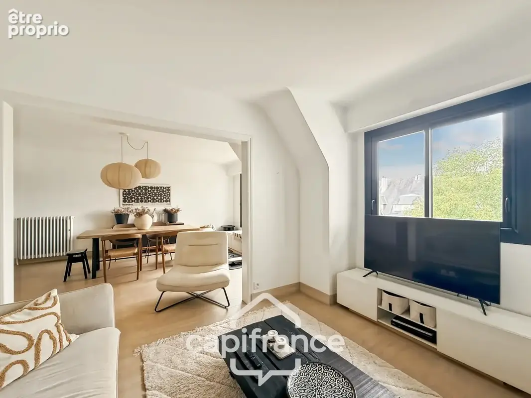 À VENDRE PONTIVY – Appartement rénové de plus de 73 m² au dernier étage, à 500 m du centre-ville - photo 6