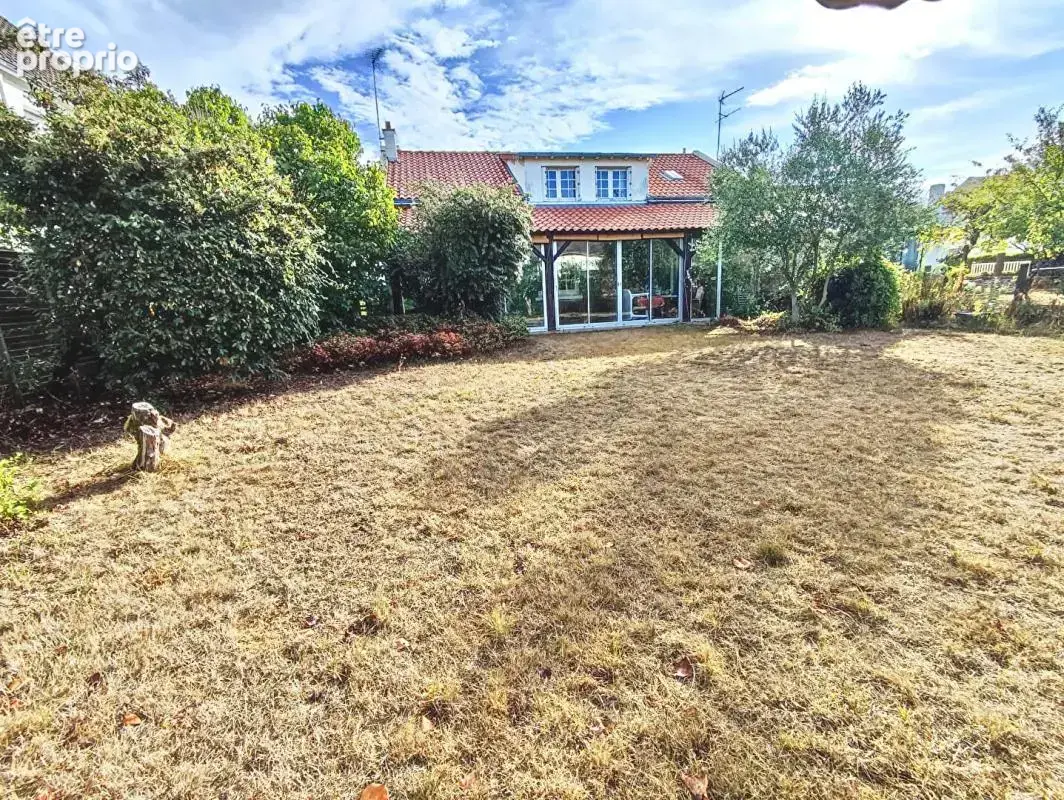 Ancenis belle maison familiale au coeur d'un écrin de verdure - photo 7