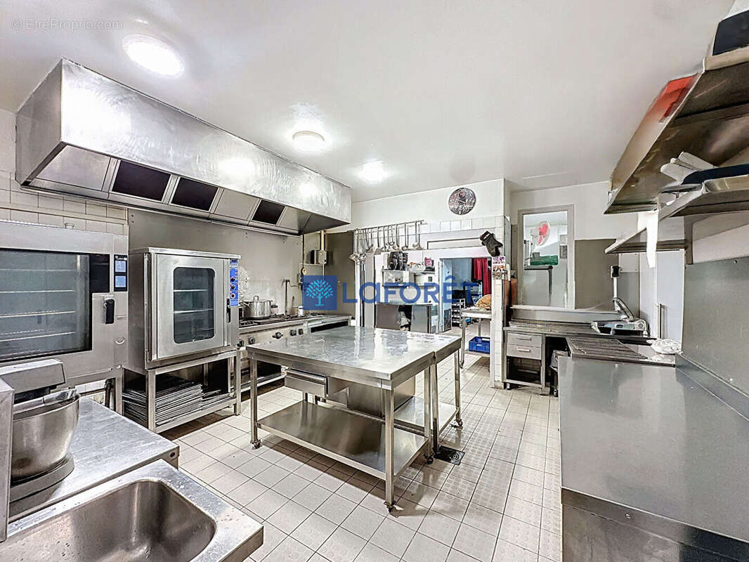 Commerce à LE CHATELET-EN-BRIE