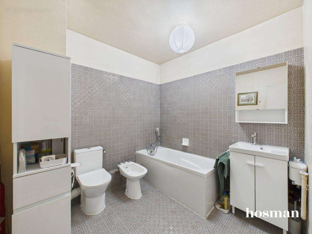 Appartement à PARIS-18E