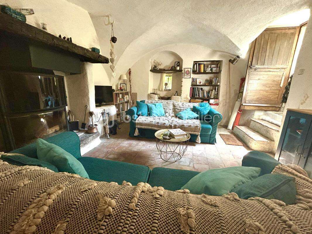 Maison à CAUSSE-DE-LA-SELLE