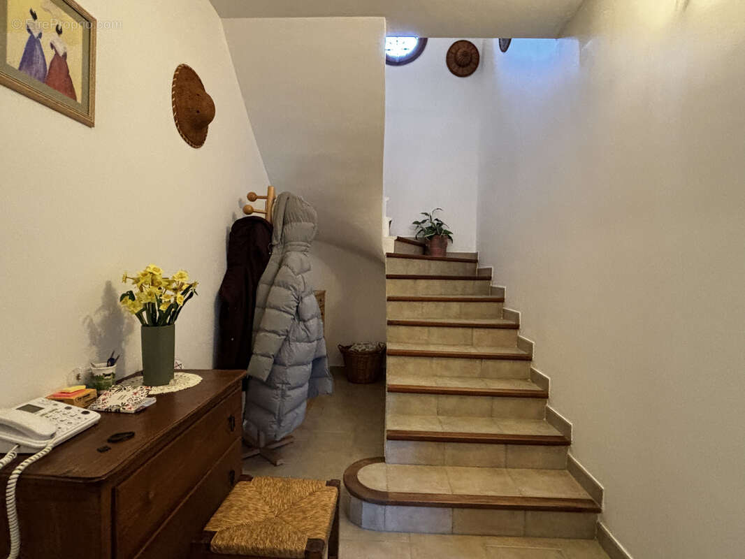 Maison à VILLETELLE