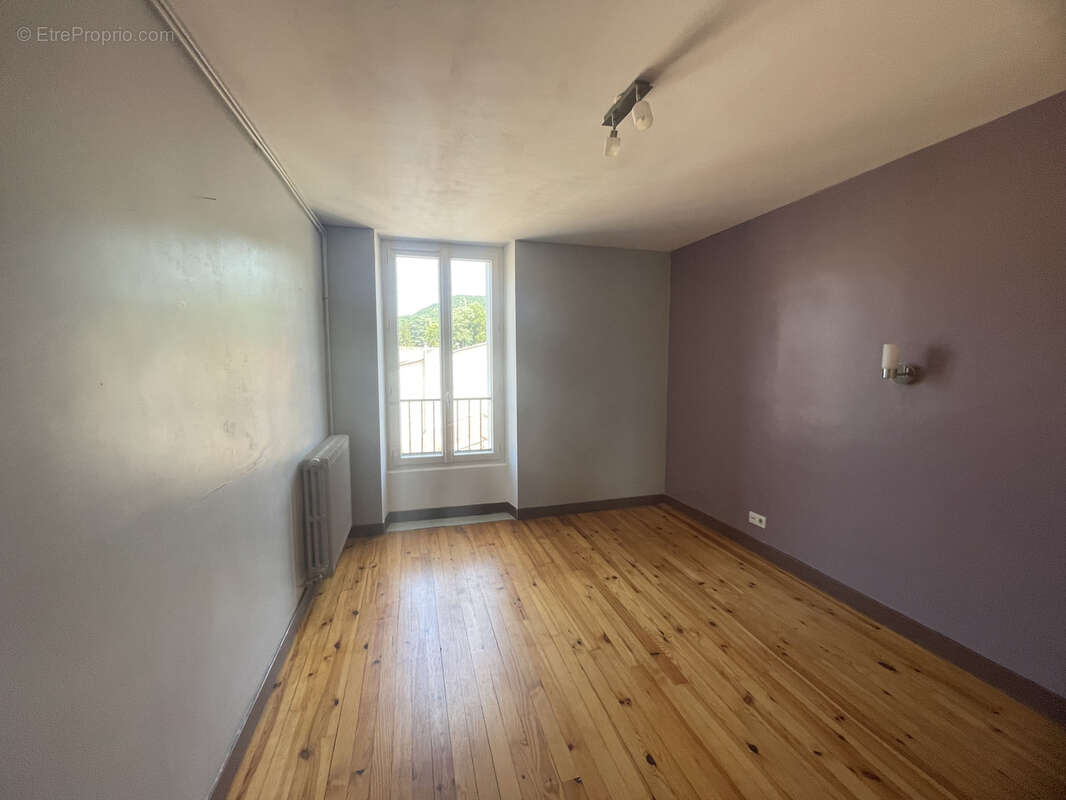 Appartement à SAINT-AFFRIQUE