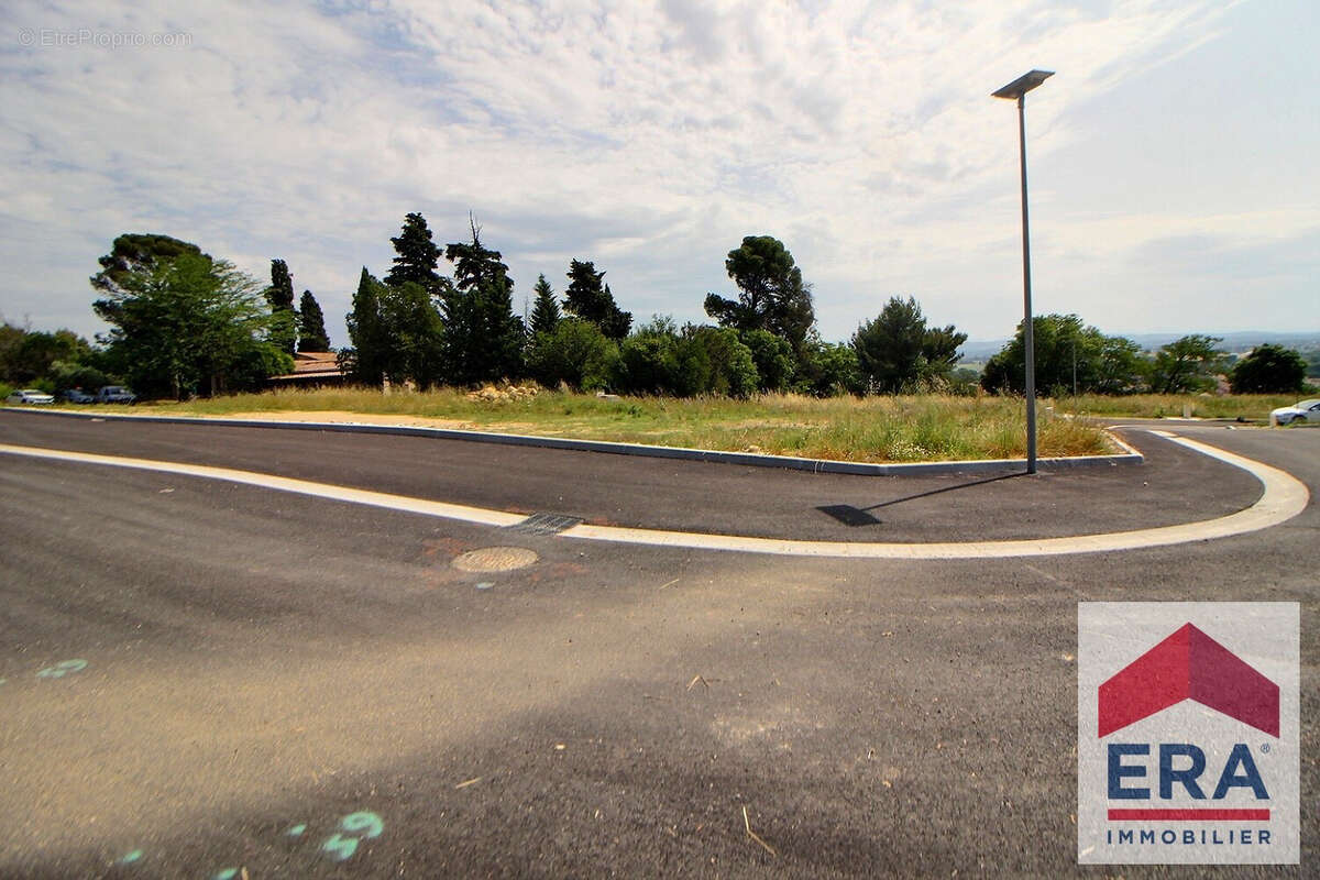 Terrain à BOURG-SAINT-ANDEOL