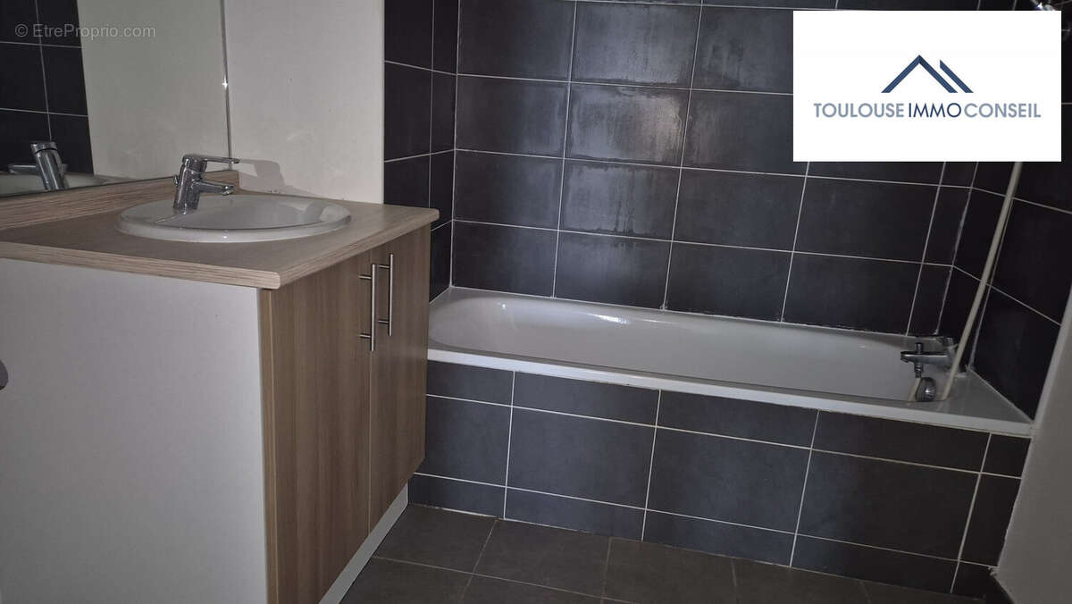 Appartement à COLOMIERS