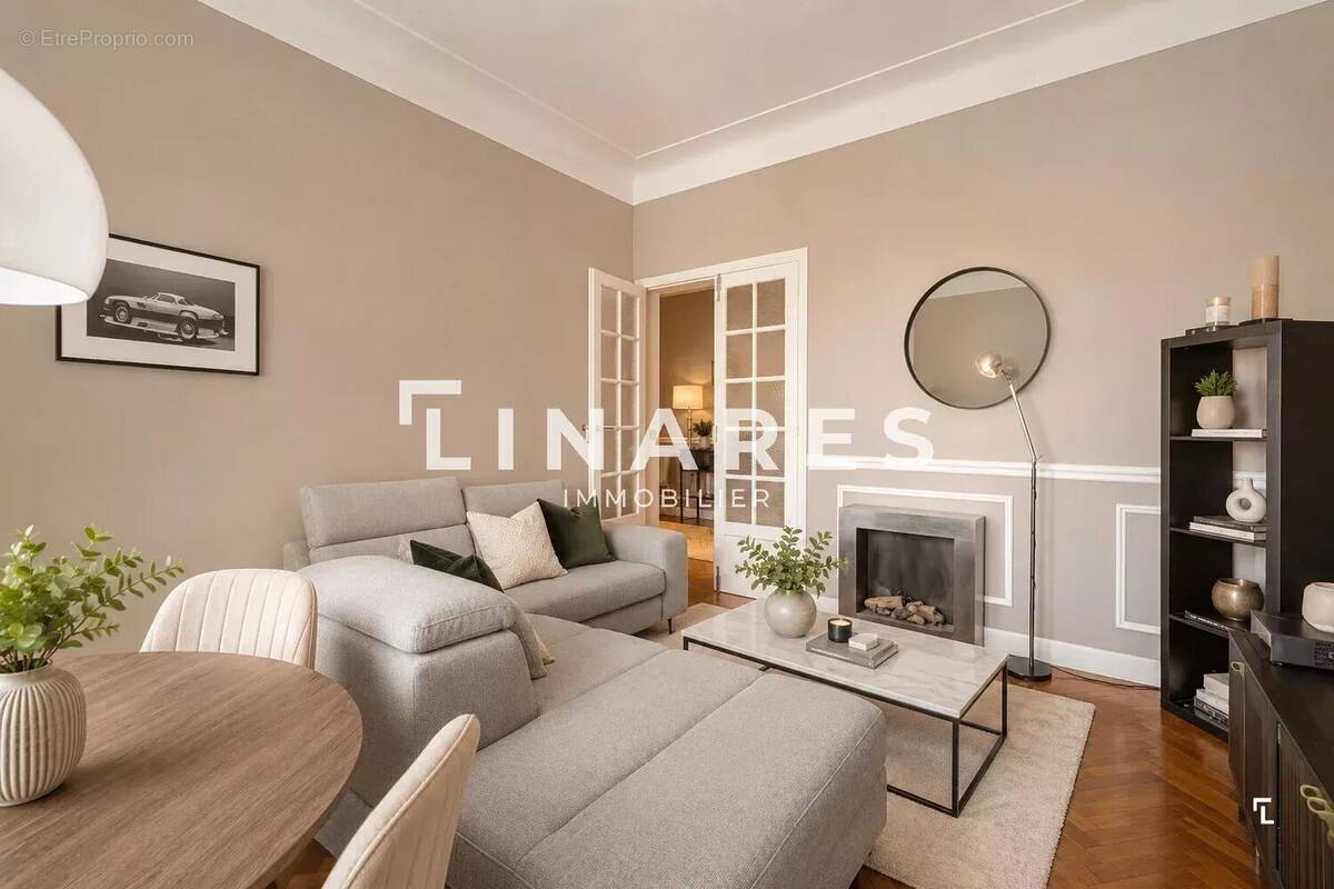 Appartement à MARSEILLE-8E