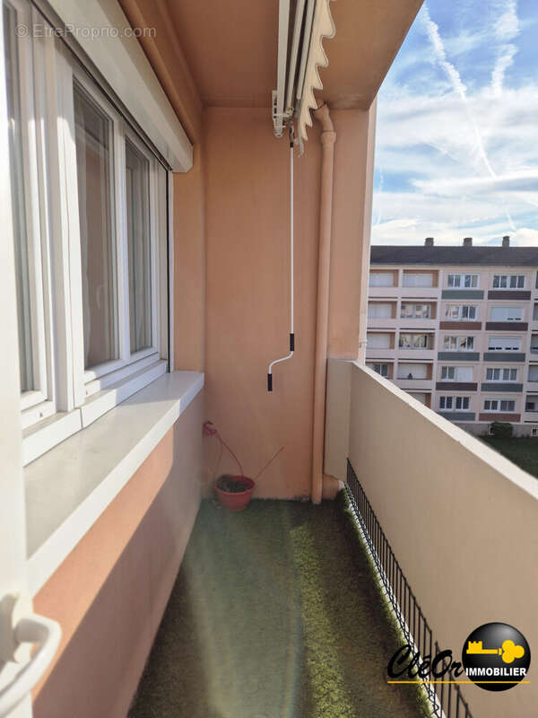 Appartement à CHATENOY-LE-ROYAL
