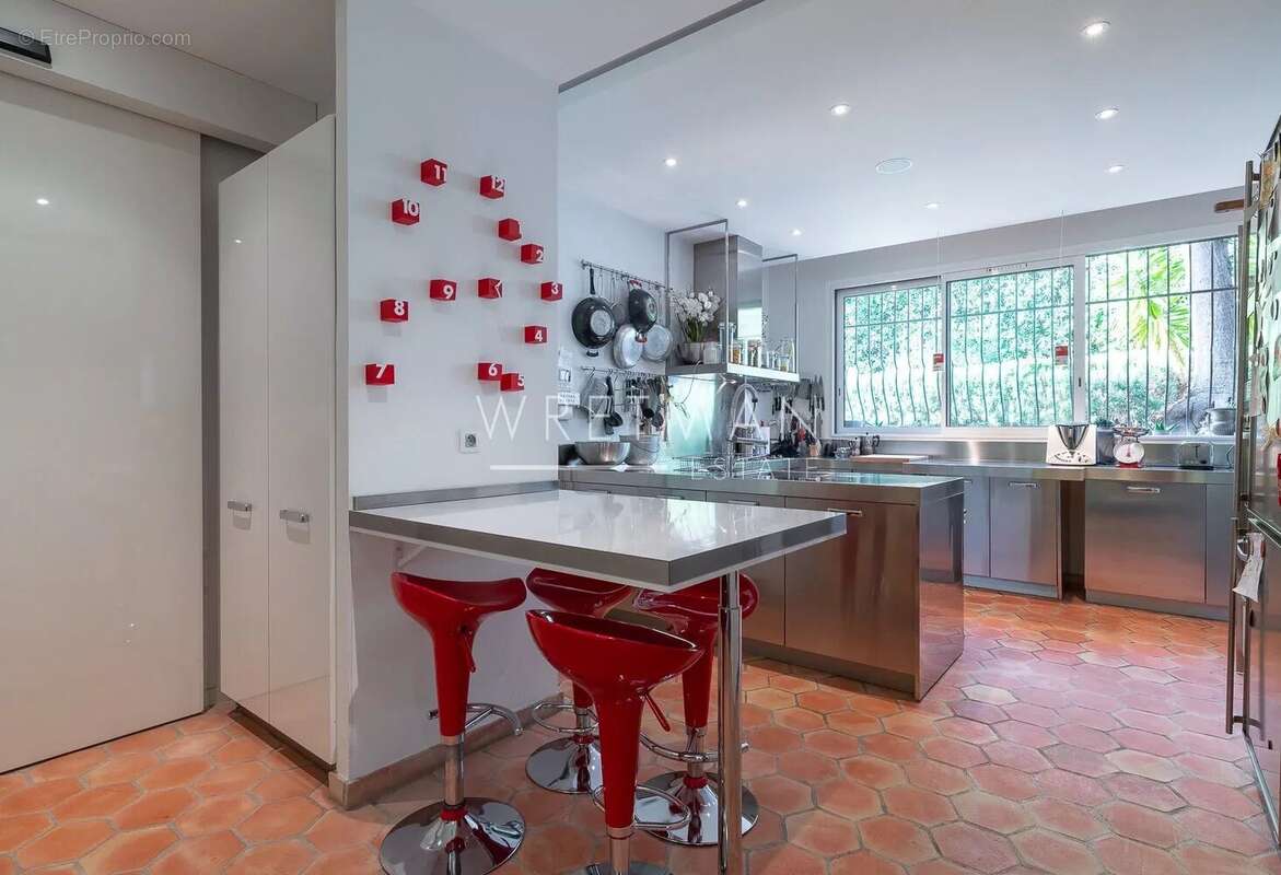 Maison à MOUGINS