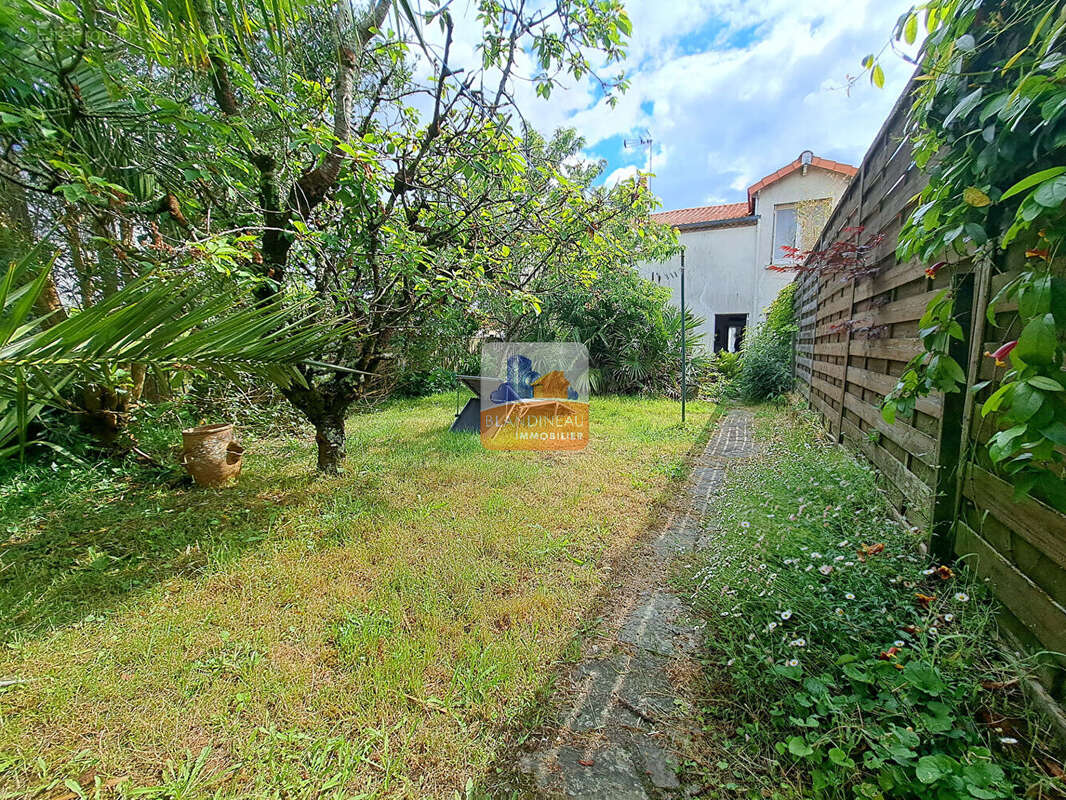 Maison à LA MONTAGNE