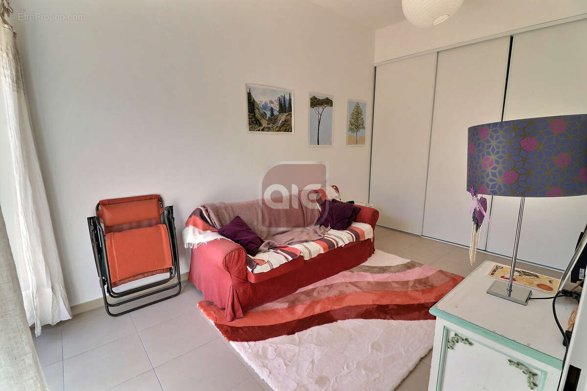Appartement à LE CRES