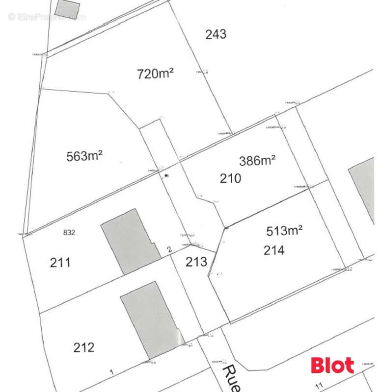 Terrain à GRAND-FOUGERAY