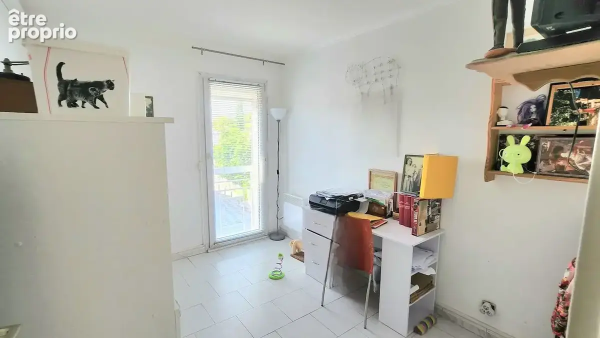 Bel appartement de type 4 et terrasse  / saint-jérôme 13013 - photo 9