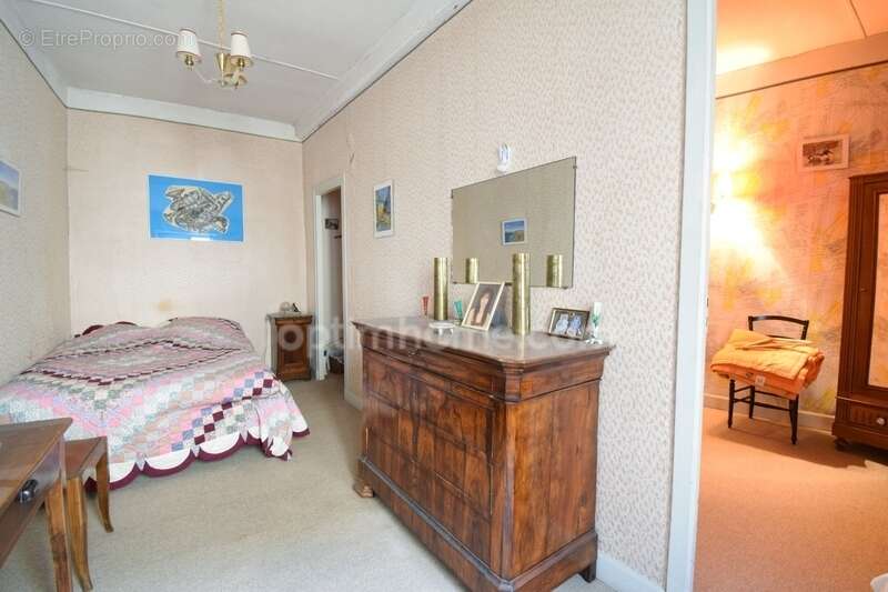 Maison à BILLOM