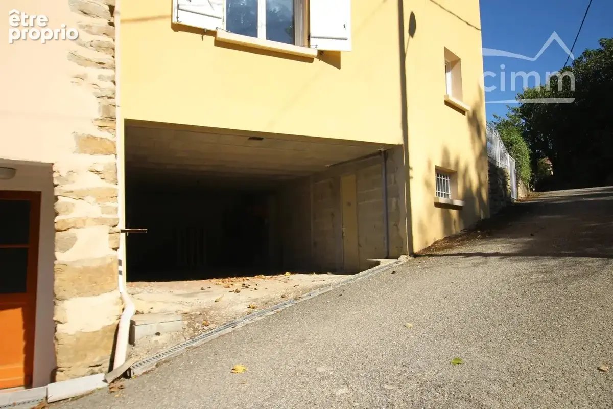 Maison 4 pièces de 91 m² avec jardin à Villefort - photo 12