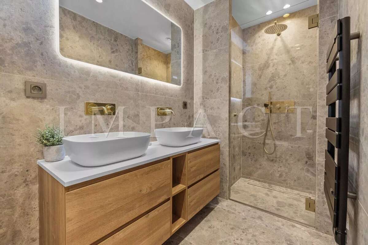 Cannes Californie, Magnifique 4p rénové avec vue mer panoramique  à vendre - photo 15