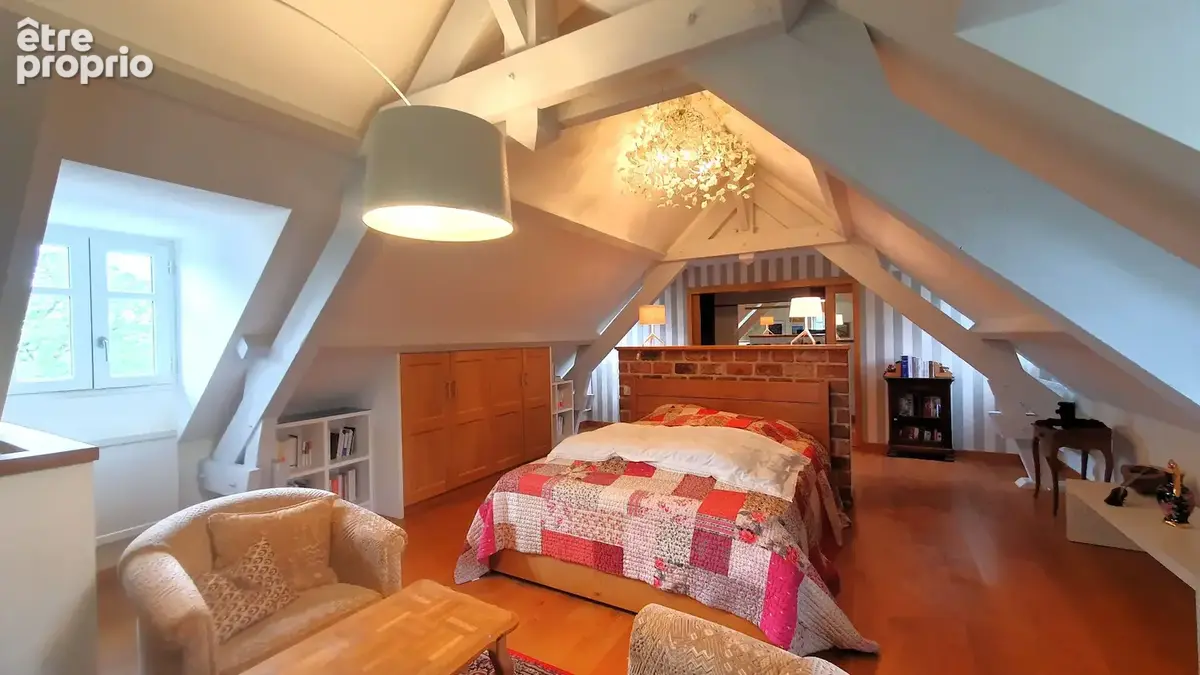 LUNAC  Propriété de caractère en pierre rénovée .220 m² habitables  Dépendances  Spa Terrain 1 805 m² - photo 10
