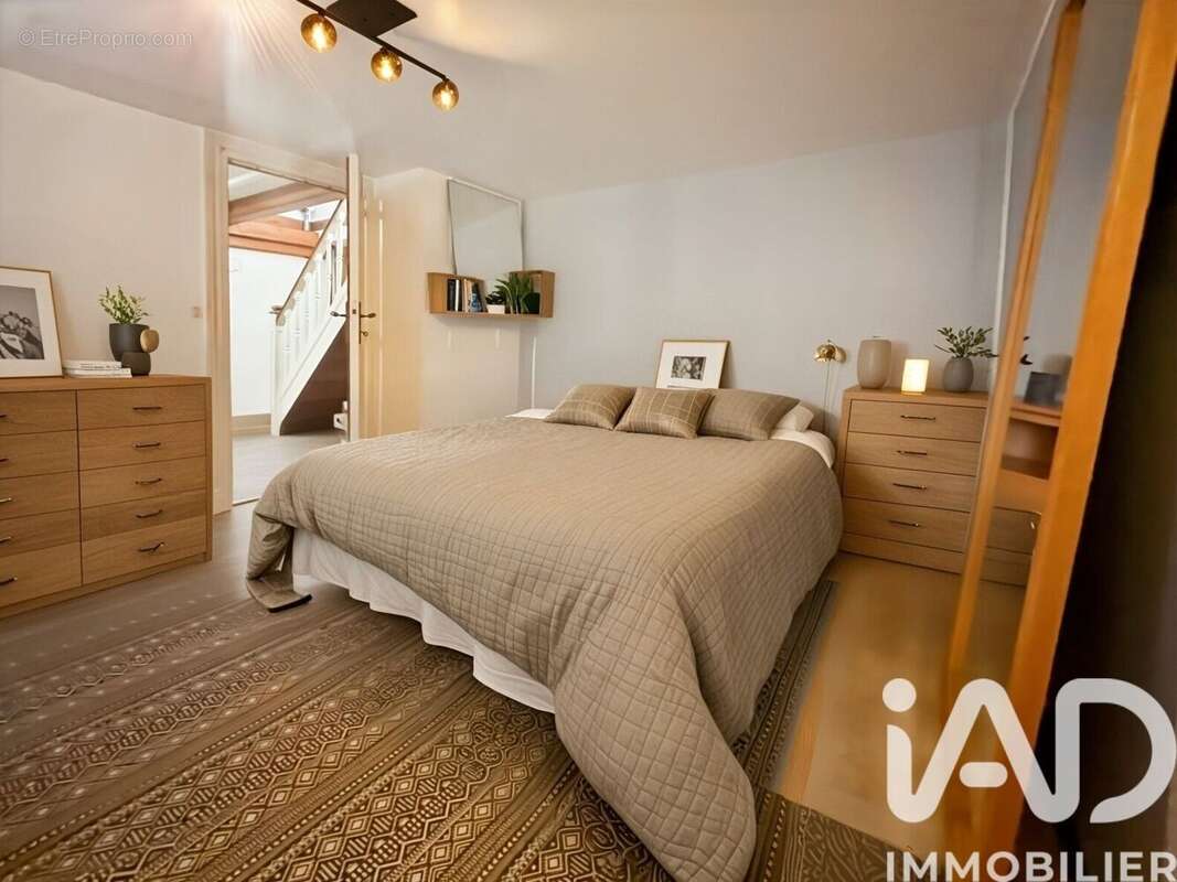 Photo 2 - Maison à VITRY-SUR-SEINE