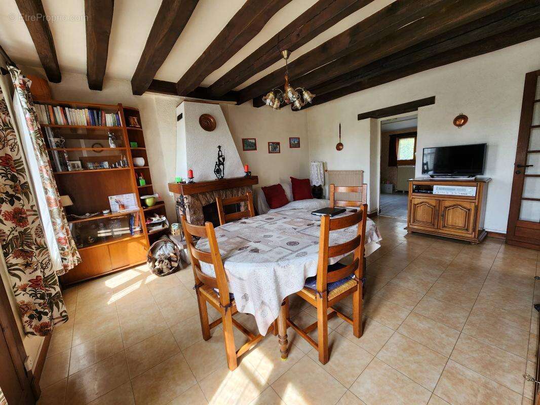 Maison à OIGNY