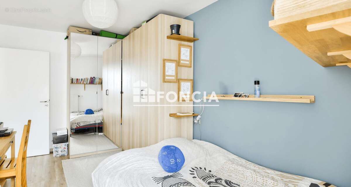 Appartement à CLICHY