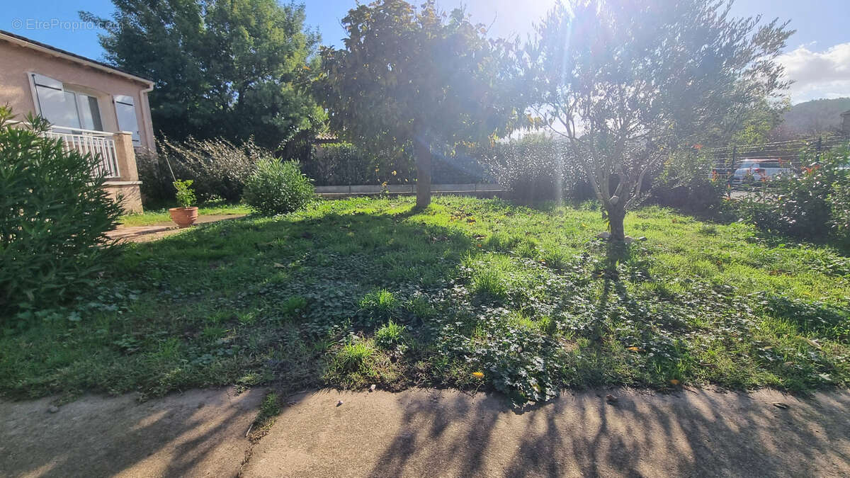 Maison à LAMALOU-LES-BAINS