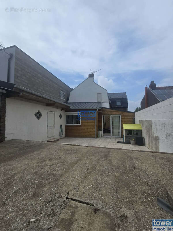 Maison à BURBURE