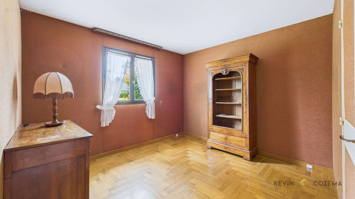 Maison à SOISY-SUR-SEINE