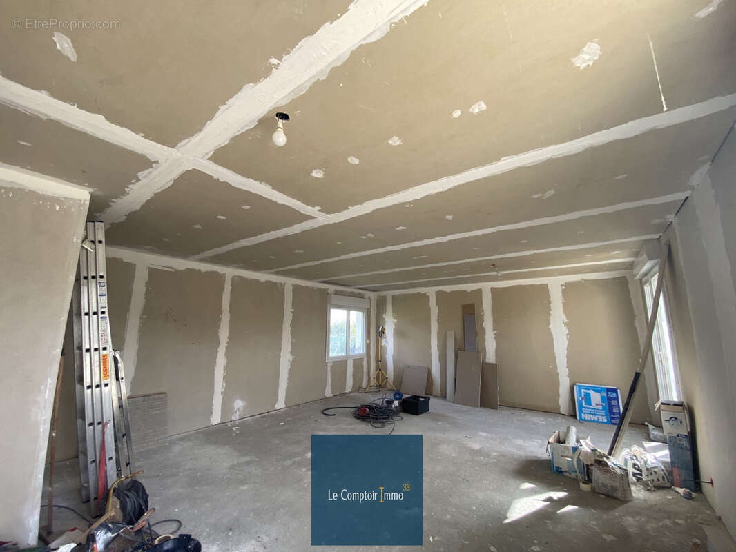 Maison à SAINT-LOUBES