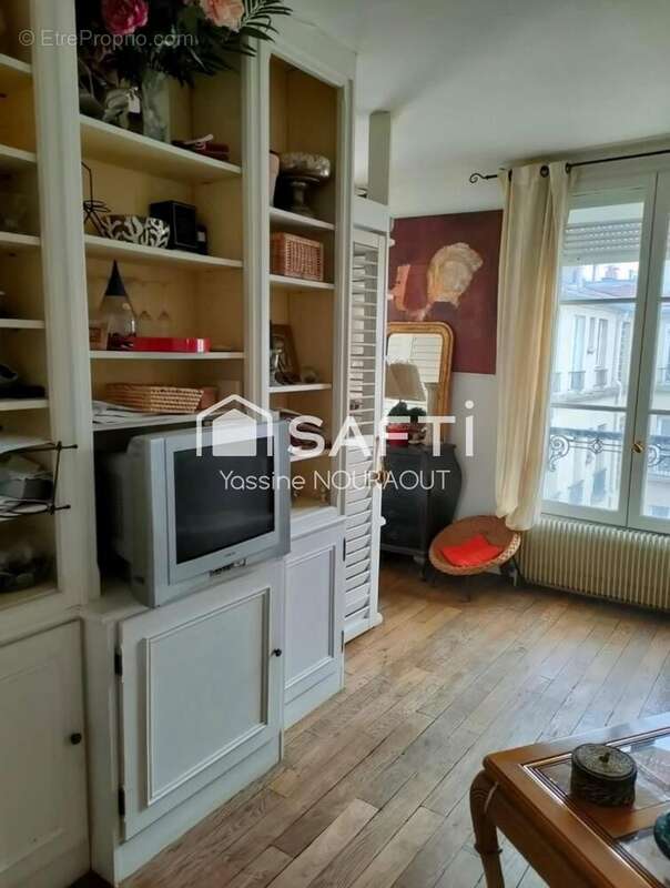 Photo 3 - Appartement à PARIS-15E