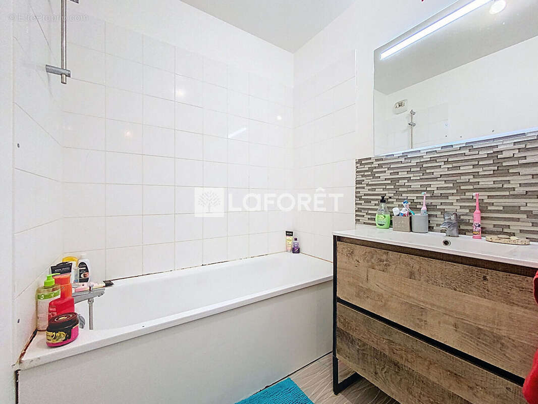 Appartement à LIMEIL-BREVANNES