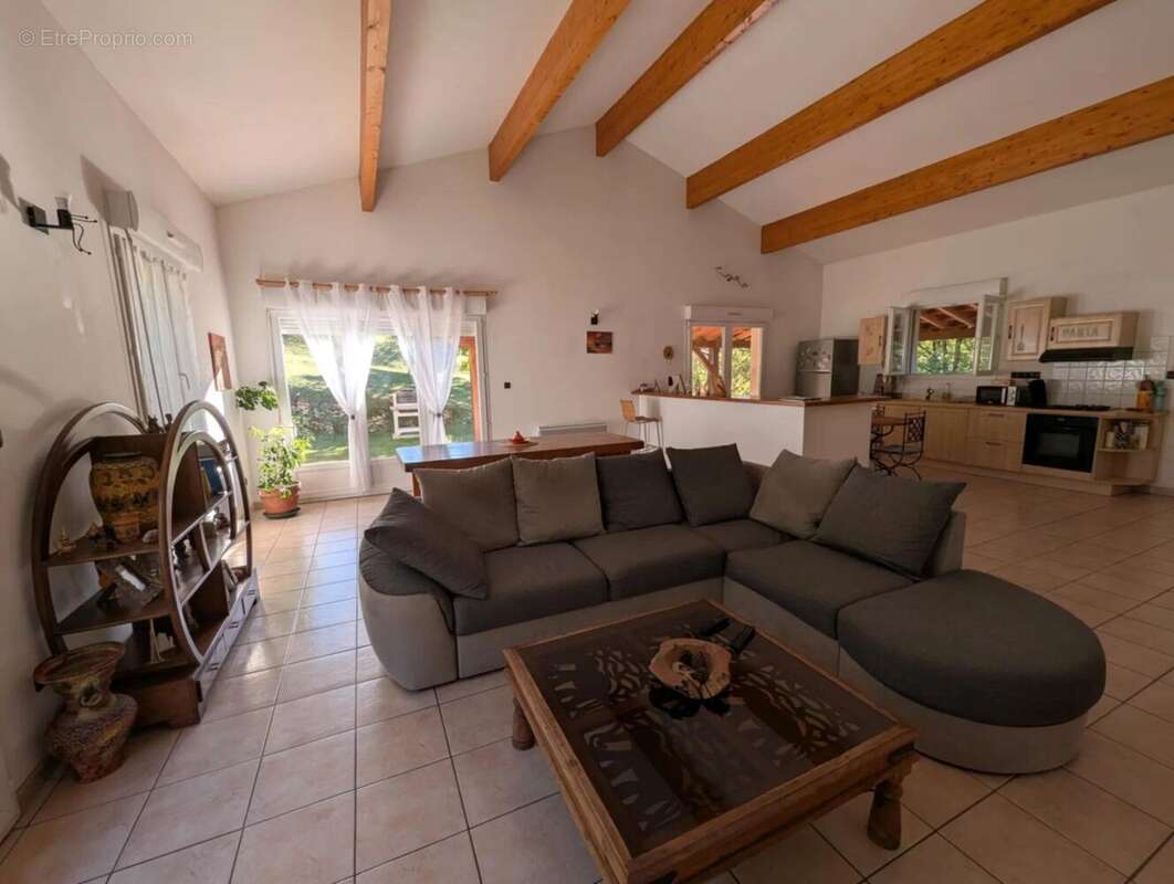 Vente Maison Gourdon(46300) 240 000ï¿œ - photo 5