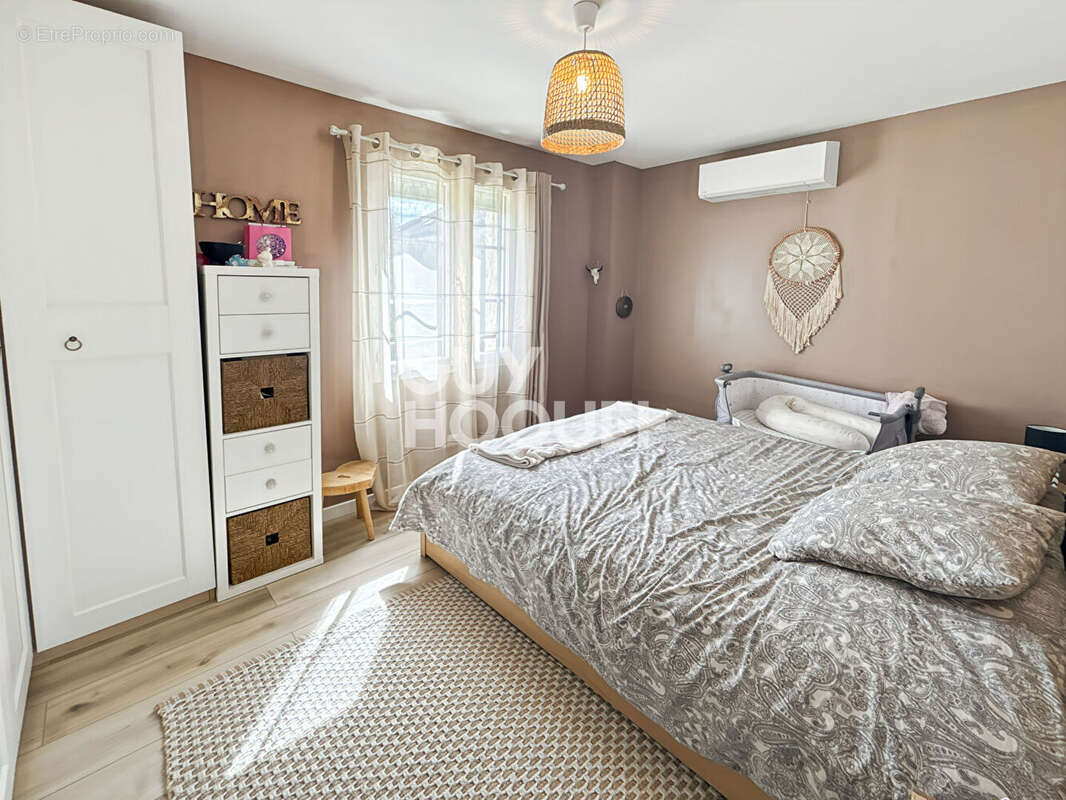 Maison à FONTENAY-TRESIGNY