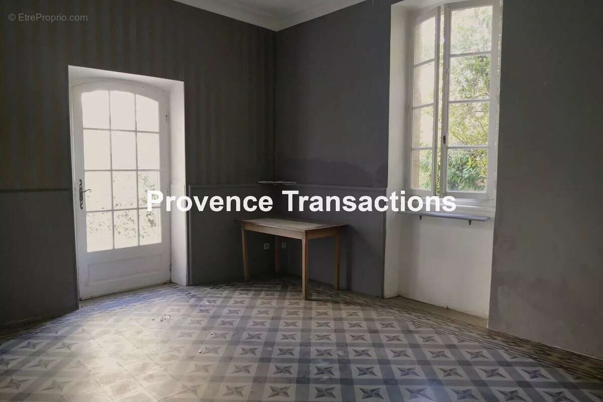 Maison à VAISON-LA-ROMAINE