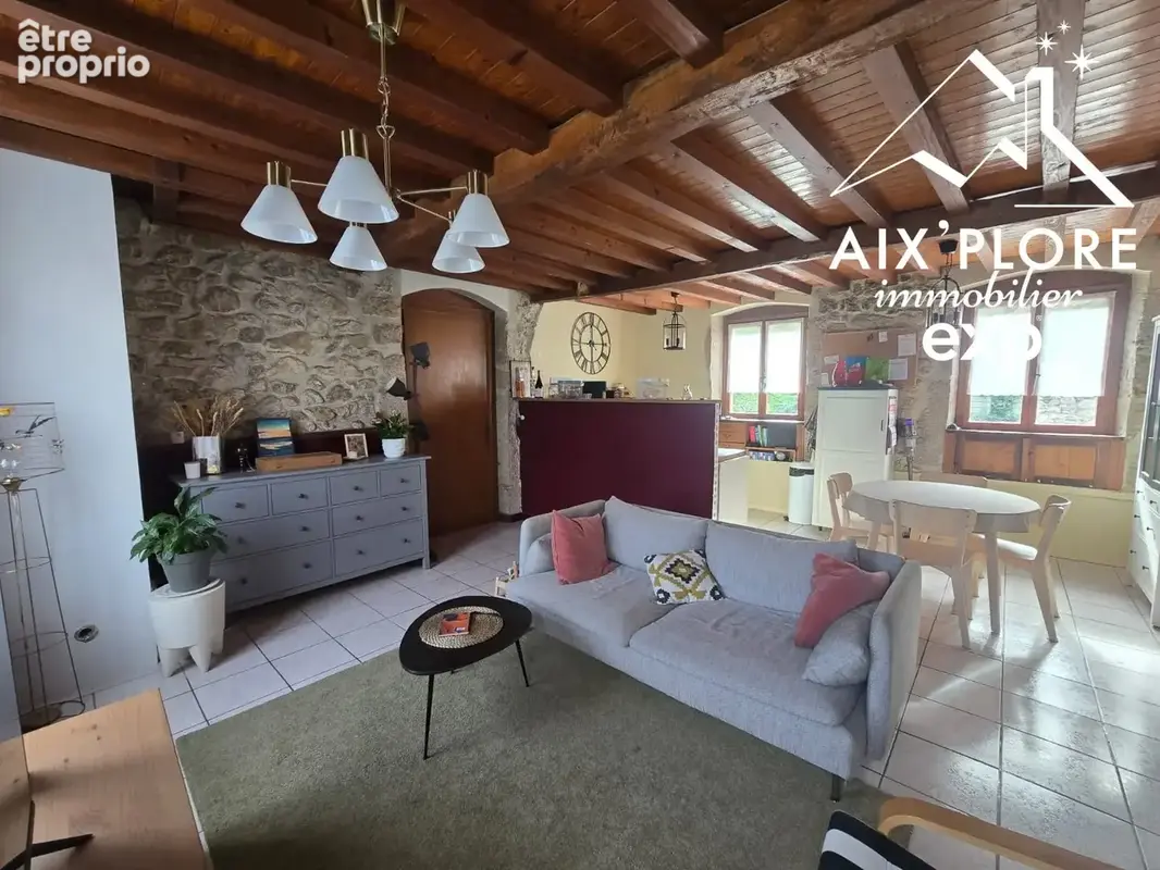 Maison 5 pièces 156 m² à vendre à Yenne (73170) - photo 1