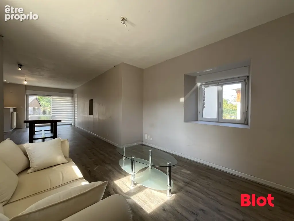 Maison 133 m² à Bain-De-Bretagne  - photo 5