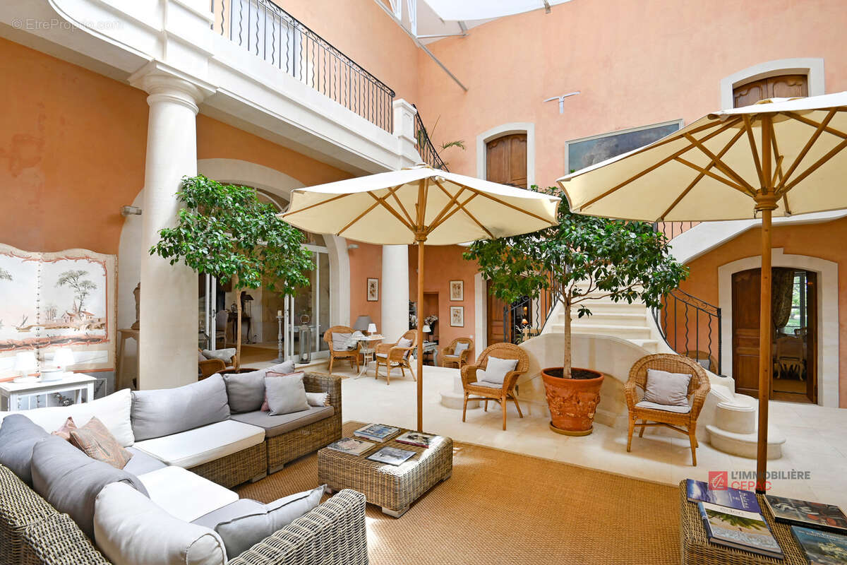 Maison à ARLES