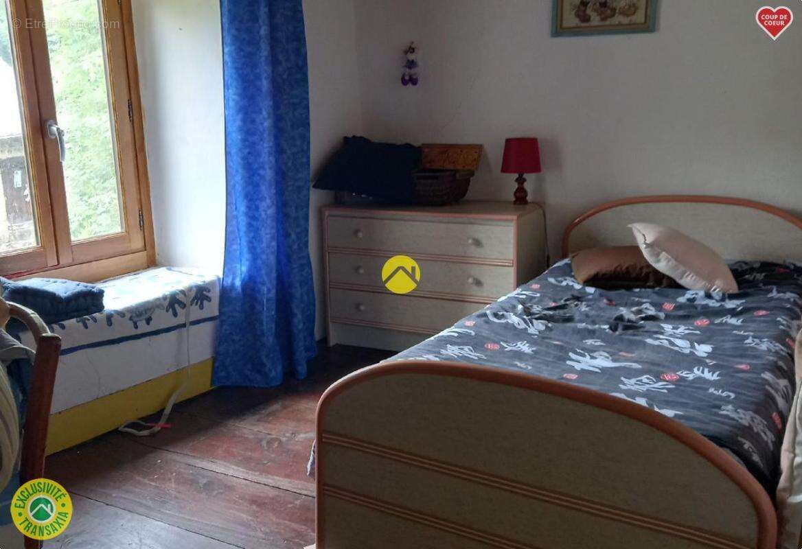 Maison 87 m² à Joursac  - photo 15