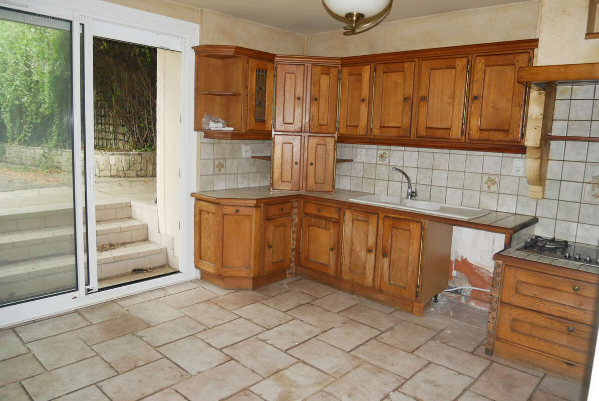 CORBAS maison ancienne - photo 4