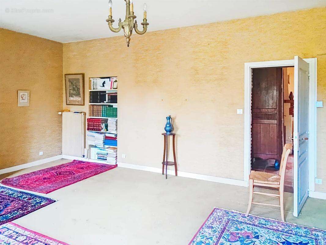 Maison à SAINT-LAURENT-DES-HOMMES