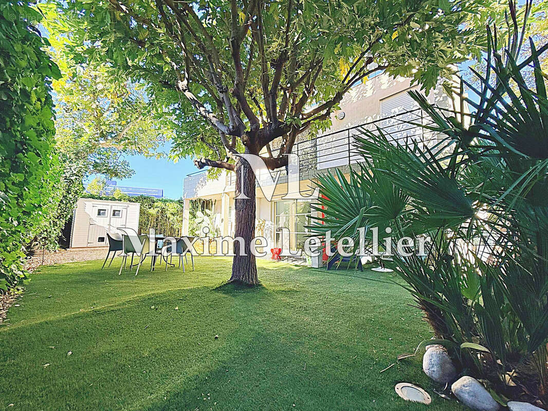 Maison à MARSEILLE-4E