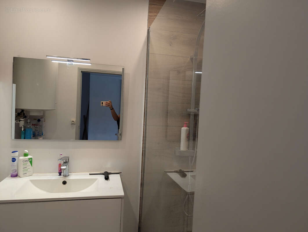 Appartement à SAINT-CHAMAS