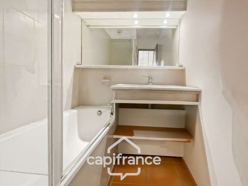 Appartement à MALLEMORT