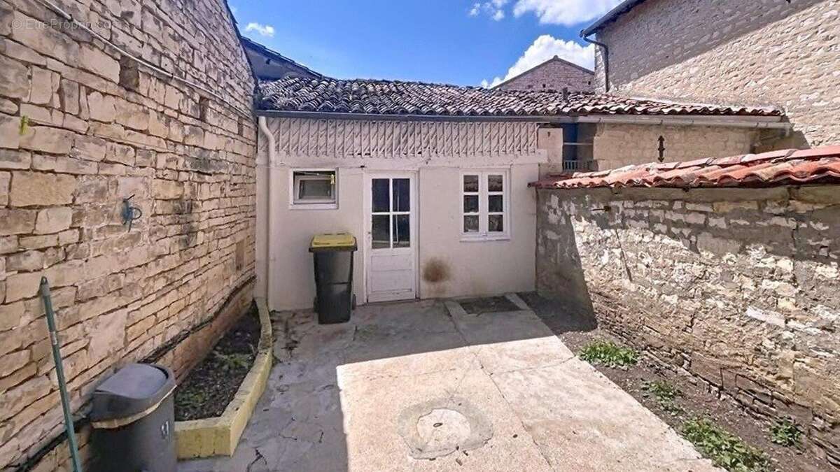 Photo 9 - Maison à MANSLE