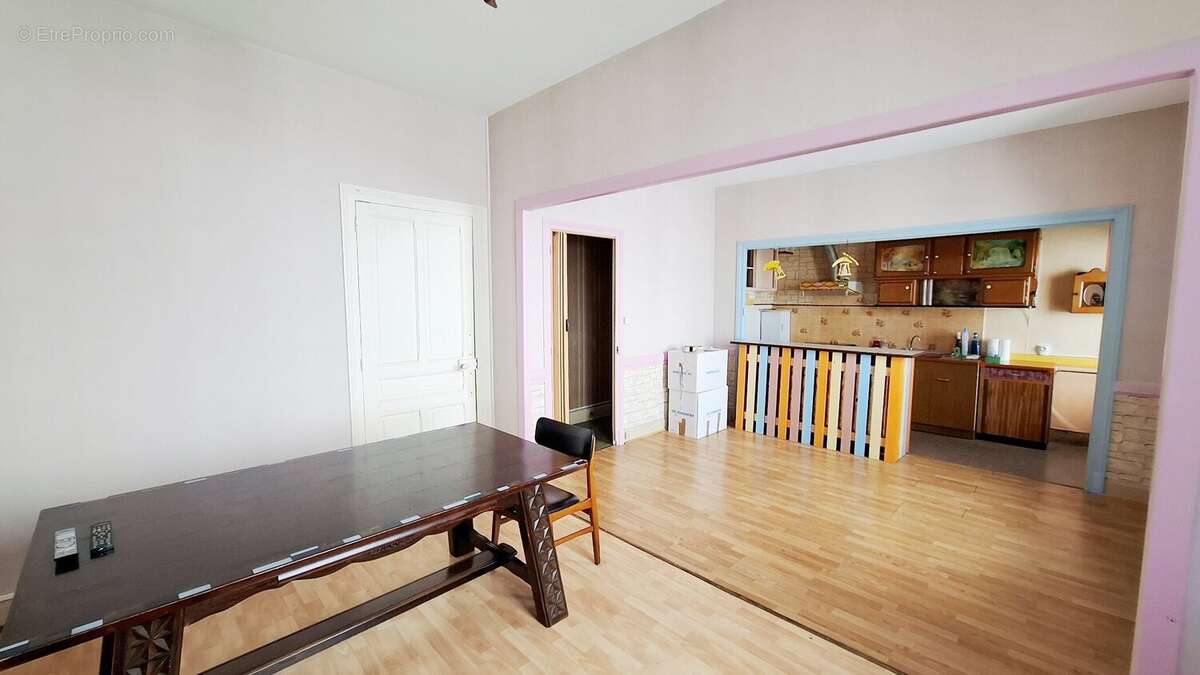 A vendre à Vichy Maison 3 pièces avec sous-sol. - photo 11