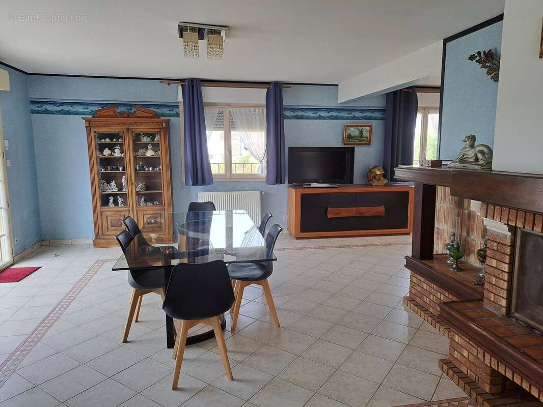 Maison à CAMIERS