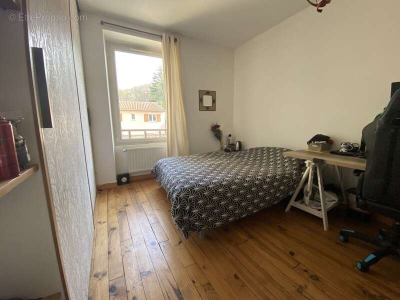 Maison à VAUX-EN-BUGEY