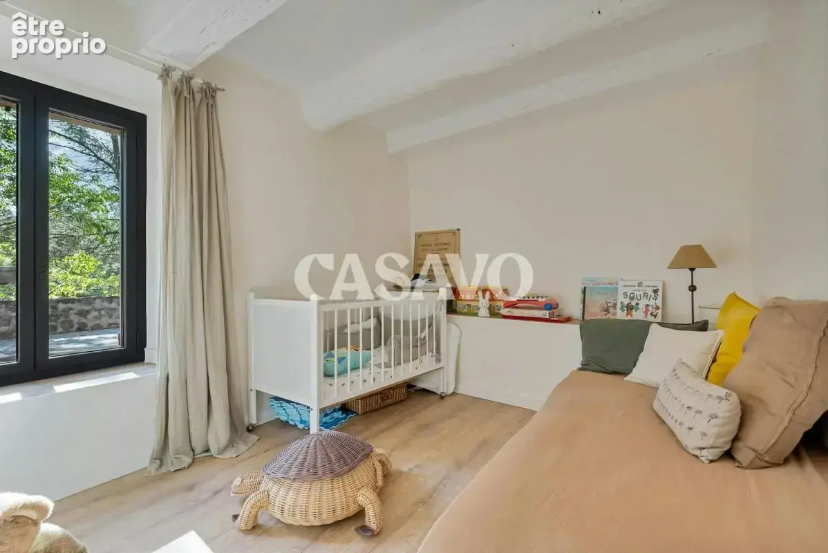 Vente Maison 10 pièces de 315m² - 13100 Saint-Marc-Jaumegarde - photo 20