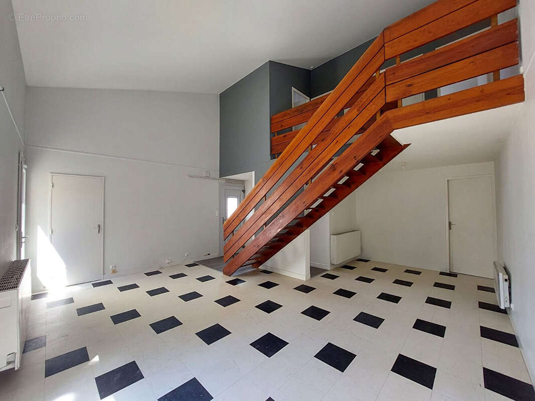 Maison à CHATELLERAULT