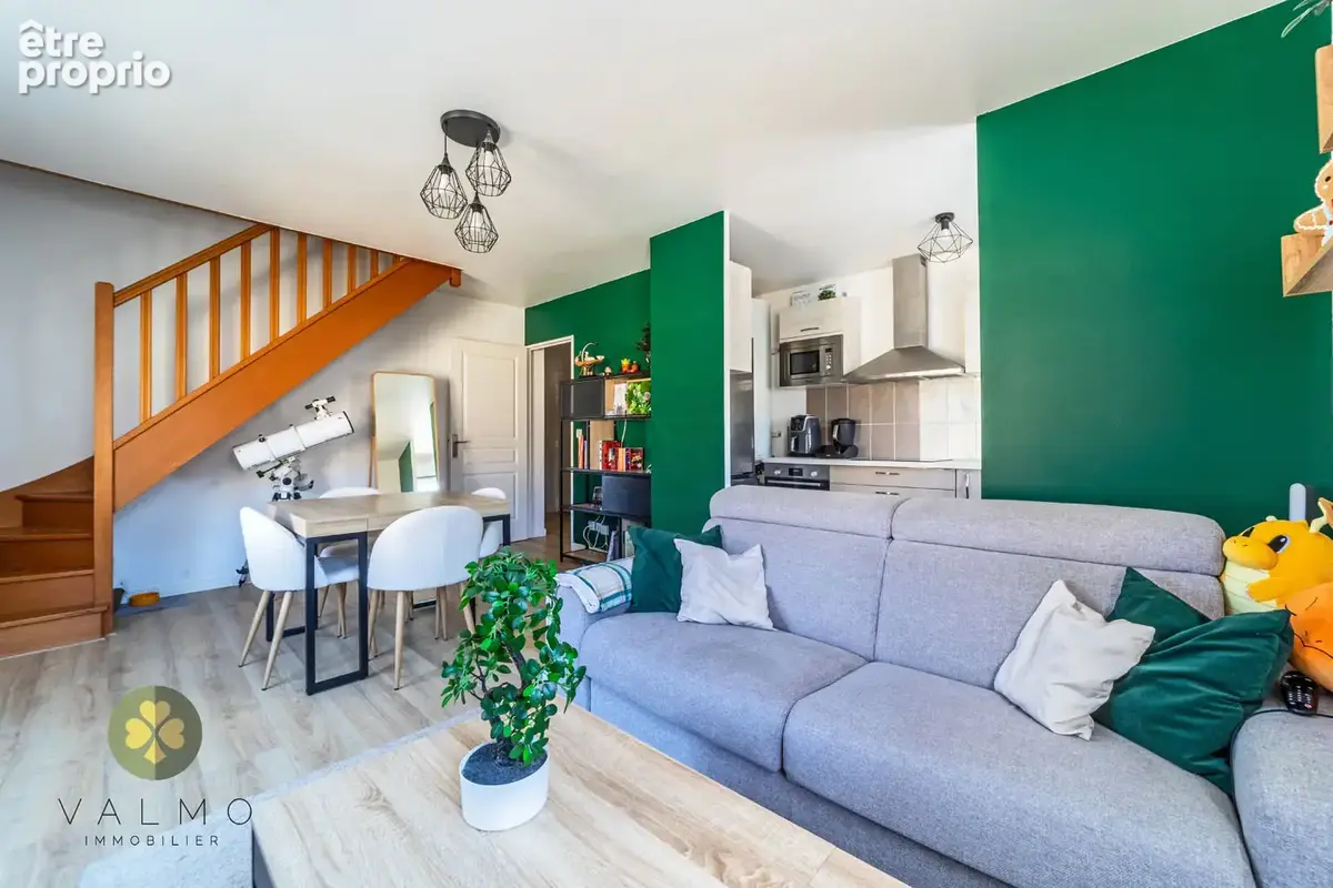 Appartement à LA QUEUE-LES-YVELINES