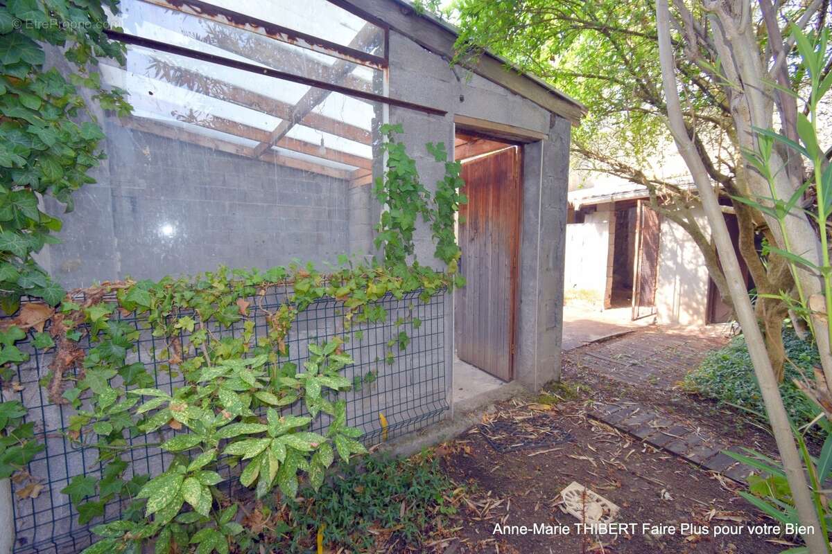 Maison à vendre 6 pièces VILLEURBANNE (69) - photo 18