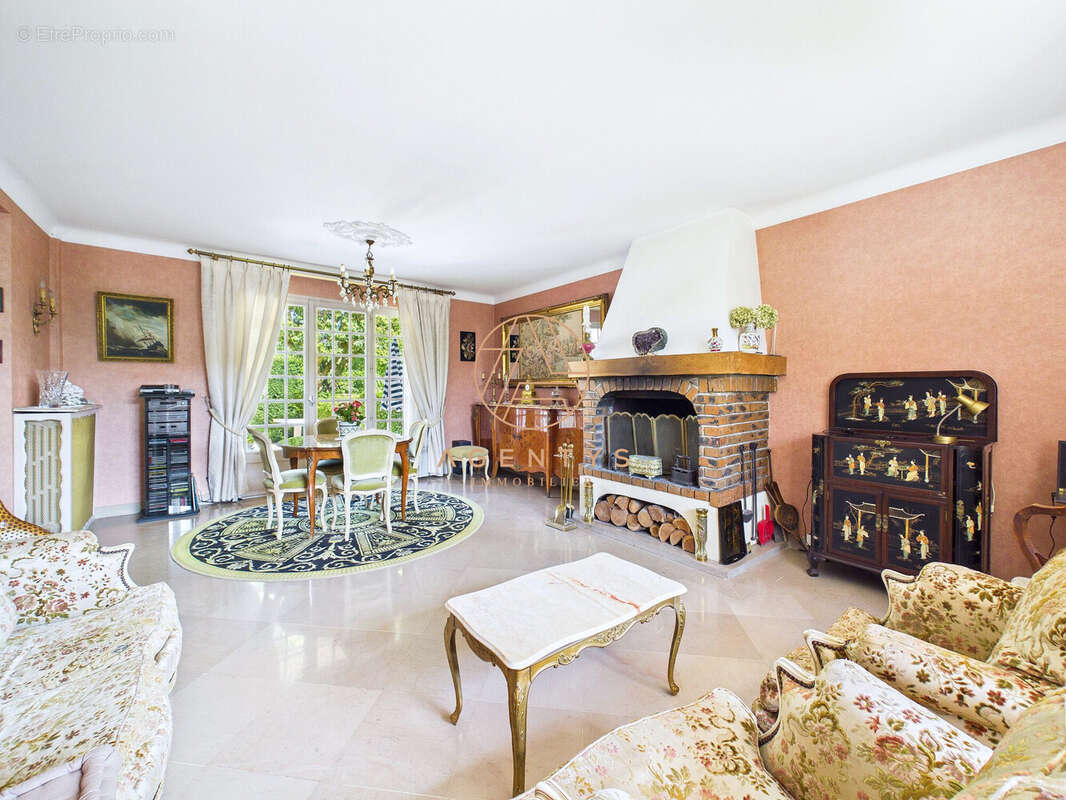 Maison 198 m² à Villiers-Sur-Marne  - photo 5
